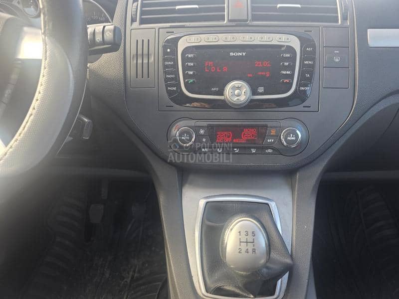 Ford C-Max 1.6 B E N Z I N