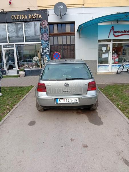Volkswagen Golf 4 1.6