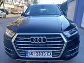 Audi Q7 S line