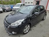 Peugeot 208 N A V I  L E D