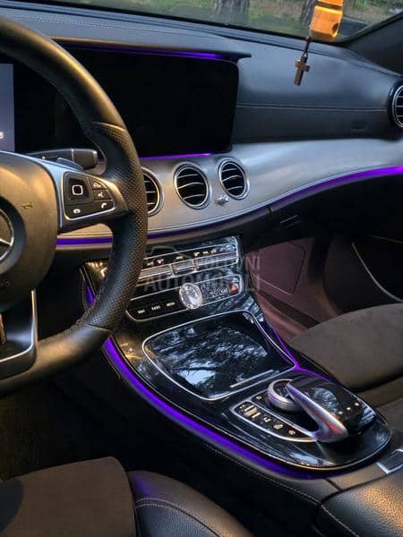 Mercedes Benz E 220 4MATIC 4x4 AMG Mercedes Benz E 220 4MATIC 4x4 AMG