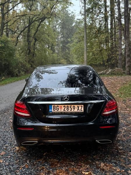 Mercedes Benz E 220 4MATIC 4x4 AMG Mercedes Benz E 220 4MATIC 4x4 AMG
