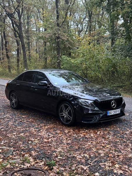 Mercedes Benz E 220 4MATIC 4x4 AMG Mercedes Benz E 220 4MATIC 4x4 AMG