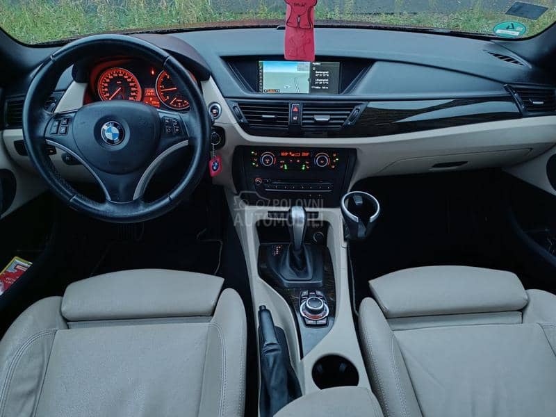 BMW X1 23D/FUL/SVAJCARSKA BMW X1 23D/FUL/SVAJCARSKA