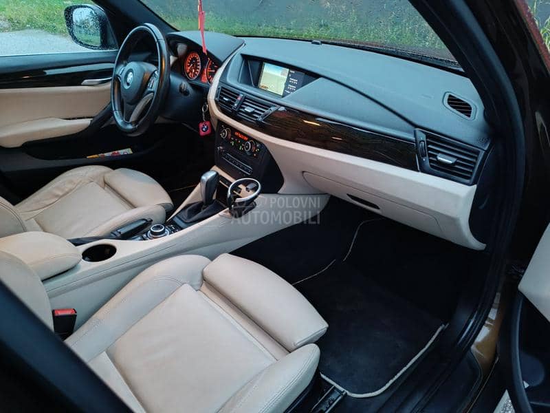 BMW X1 23D/FUL/SVAJCARSKA BMW X1 23D/FUL/SVAJCARSKA