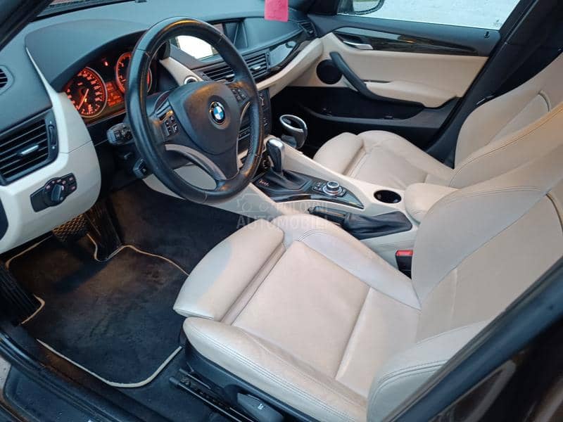 BMW X1 23D/FUL/SVAJCARSKA BMW X1 23D/FUL/SVAJCARSKA