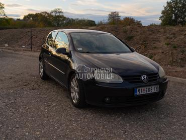 Volkswagen Golf 5 FSI