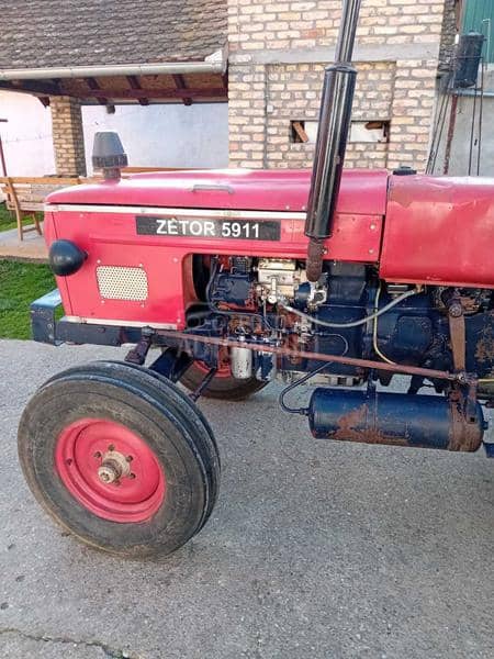 Zetor 5911