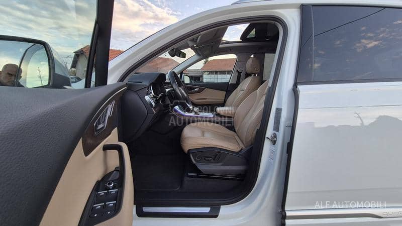 Audi Q7 3.0 TDI MILD HYBRID