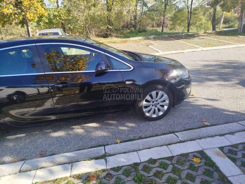 Opel Astra J 1.6