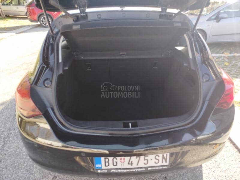 Opel Astra J 1.6