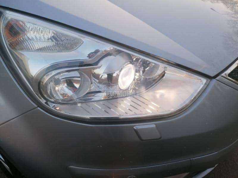 Ford Galaxy 2.0 tdci Ghia