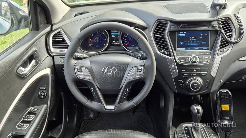 Hyundai Santa Fe d  NAV/AUT