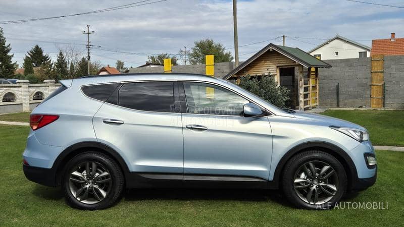 Hyundai Santa Fe d  NAV/AUT
