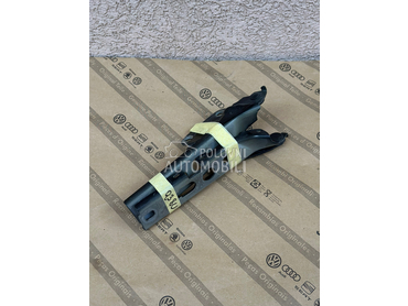 Sarke haube za Audi Q3