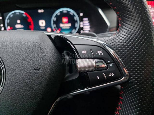 Škoda Octavia RS Plus 4x4 Pano