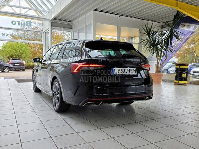 Škoda Octavia RS Plus 4x4 Pano
