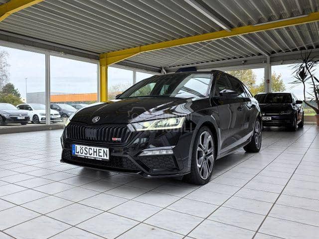 Škoda Octavia RS Plus 4x4 Pano