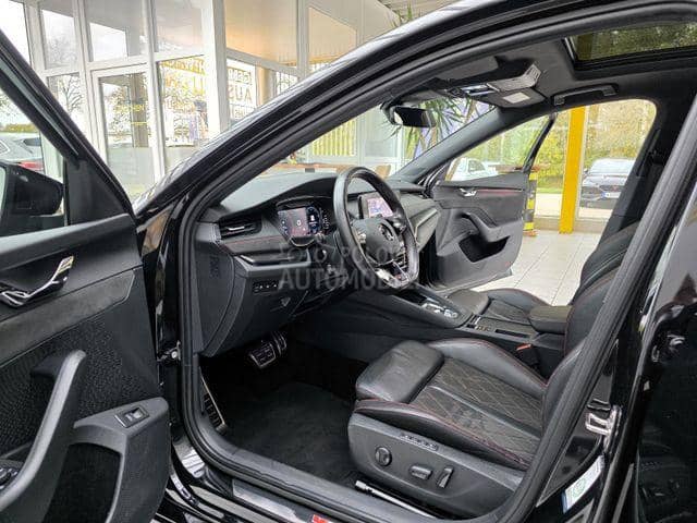 Škoda Octavia RS Plus 4x4 Pano