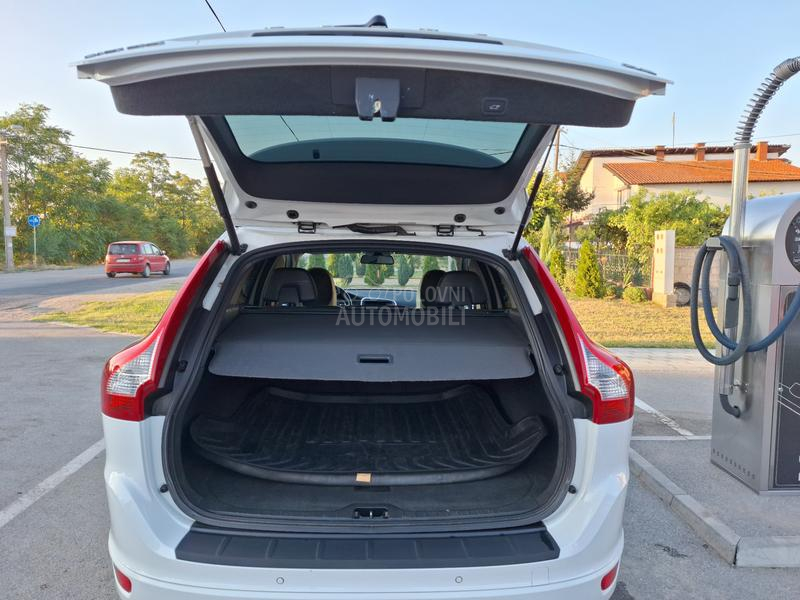 Volvo XC60 R-Design D3 AWD