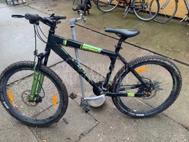 prodajem bulls u super stanju 