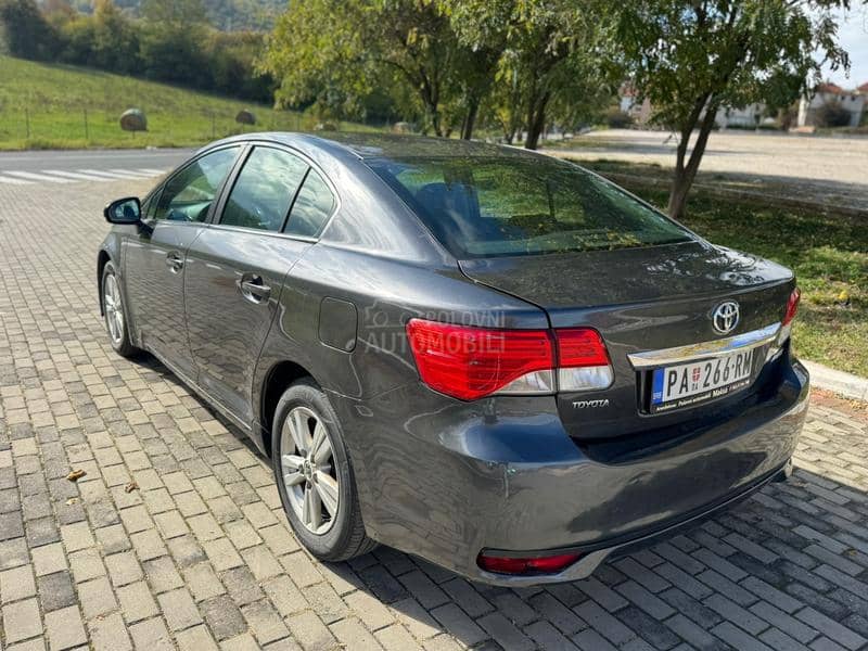 Toyota Avensis T0P ponuda