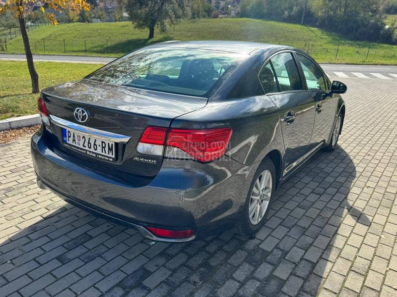 Toyota Avensis T0P ponuda