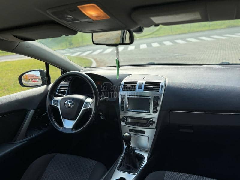 Toyota Avensis T0P ponuda