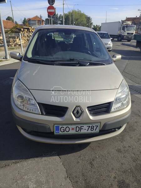 Renault Scenic 1.5 dci