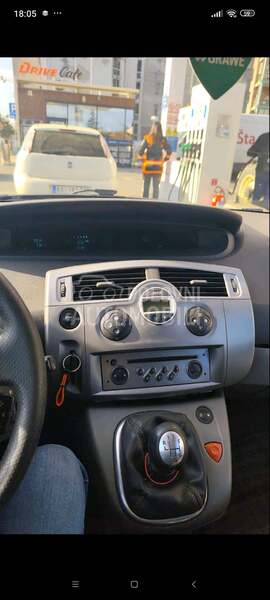 Renault Scenic 1.5 dci