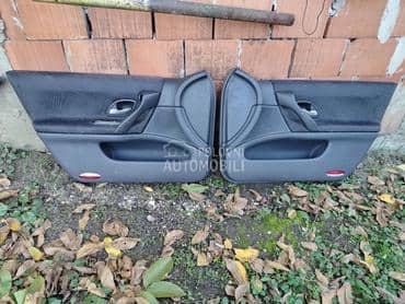 Tapaciri za Renault Laguna od 1999. do 2004. god.