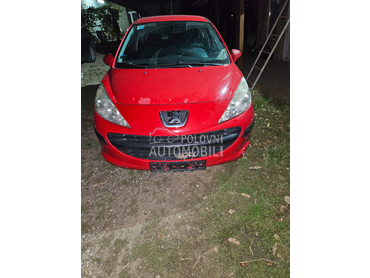 Branik za Peugeot 207 od 2007. do 2011. god.
