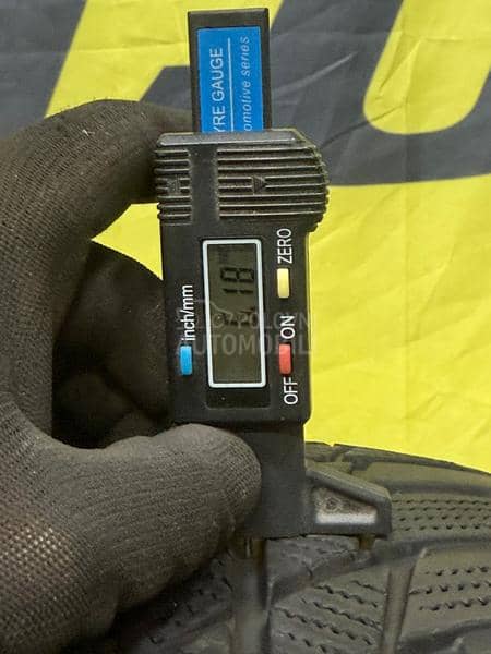 Bridgestone 225/50 R17 Zimska