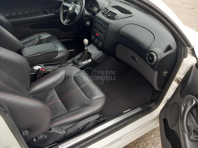 Alfa Romeo GT GT / QV / Q2 /