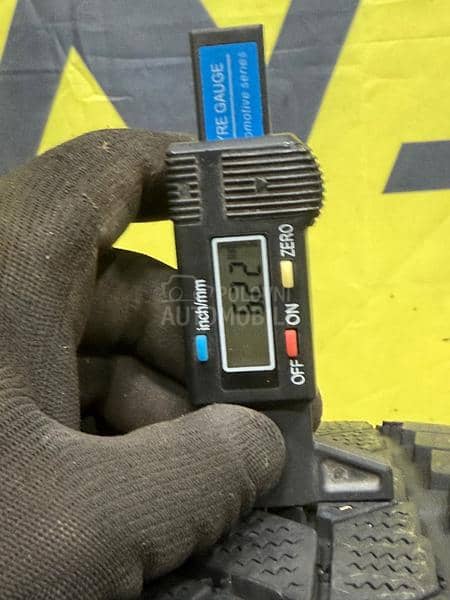 Continental 205/55 R17 Zimska