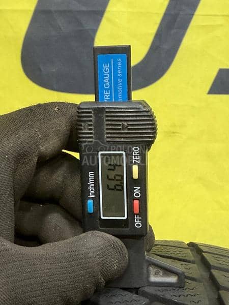 Continental 205/55 R17 Zimska