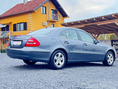 Mercedes Benz E 220 ELEGANCE  T O P