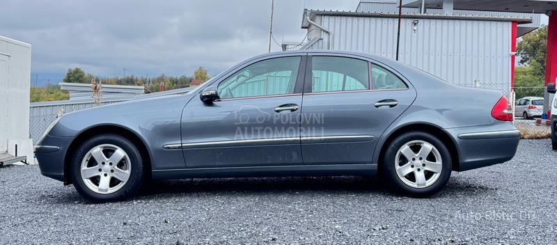Mercedes Benz E 220 ELEGANCE  T O P