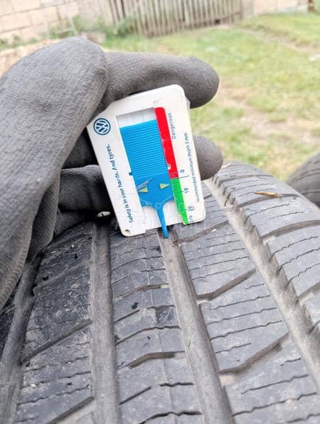 Radar 235/65 R17 Zimska