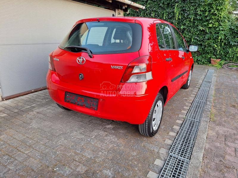 Toyota Yaris 