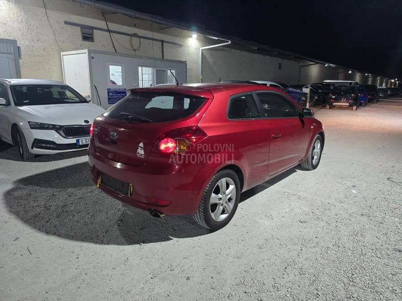 Kia pro_cee`d 1.4 vti