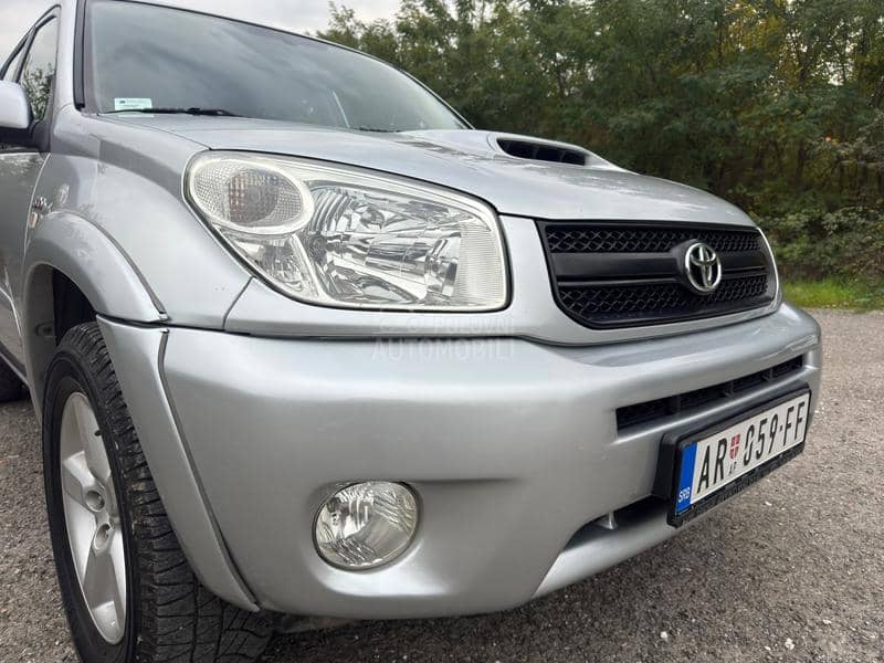 Toyota RAV 4  Toyota RAV 4