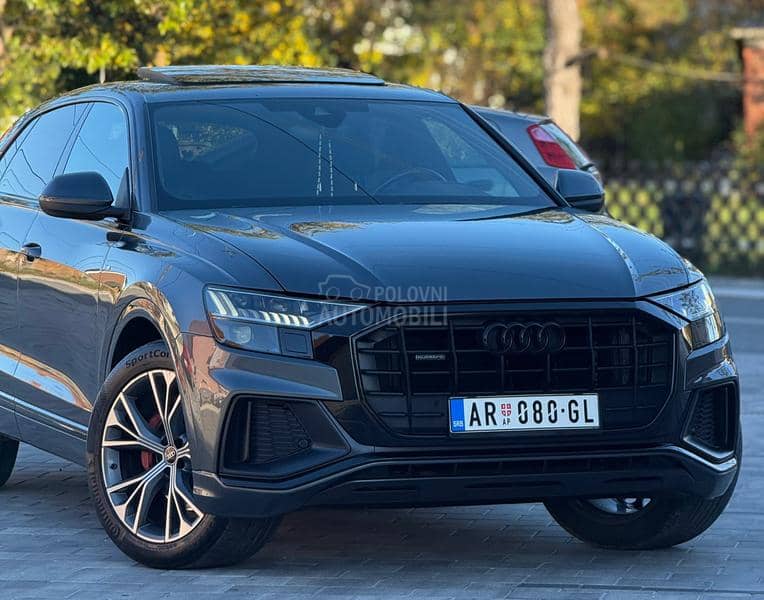 Audi Q8 3xS-line Black