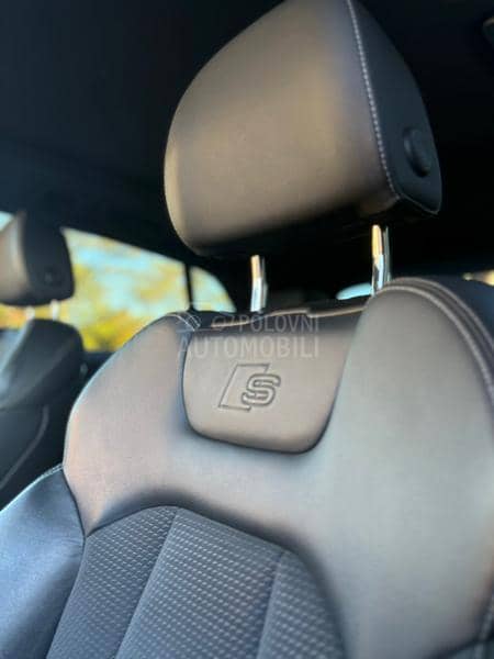 Audi Q8 3xS-line Black