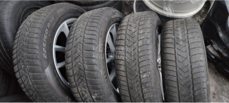 Pirelli 225/60 R18 Zimska