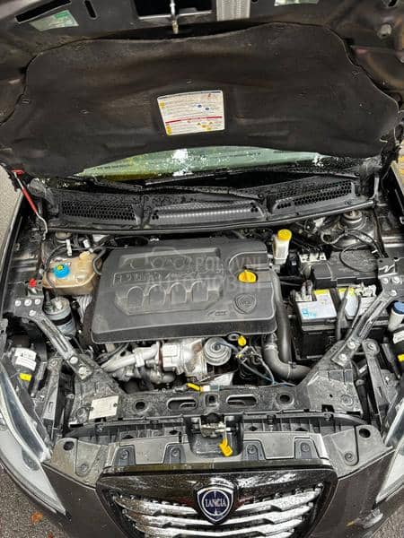 Lancia Delta S MOMO Design