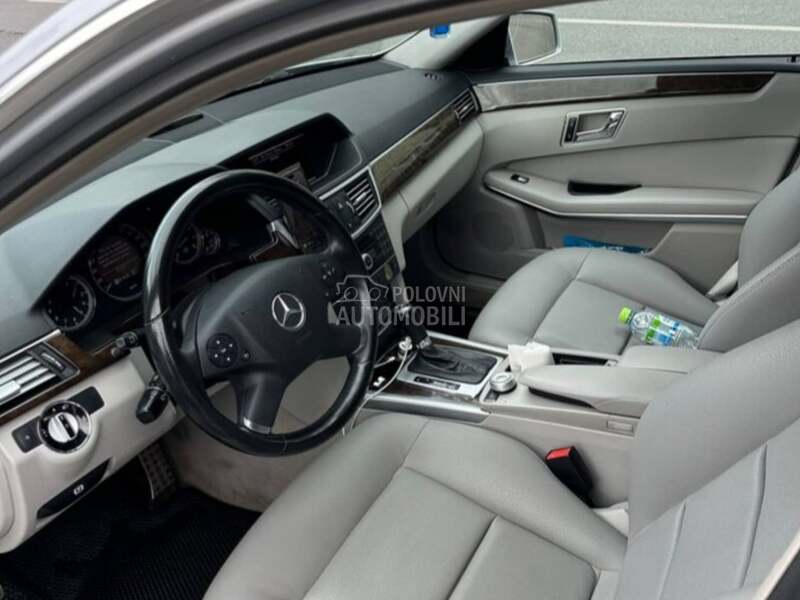 Mercedes Benz E 220 CDI W212 -  kompletan auto u delovima