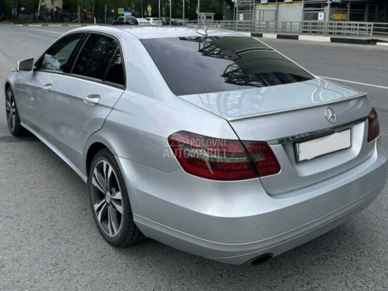Mercedes Benz E 220 CDI W212 -  kompletan auto u delovima