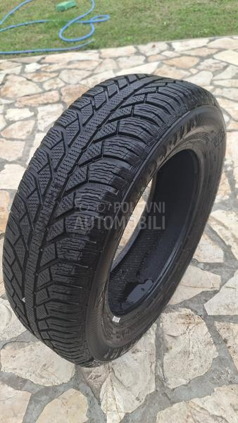Semperit 185/65 R15 Zimska