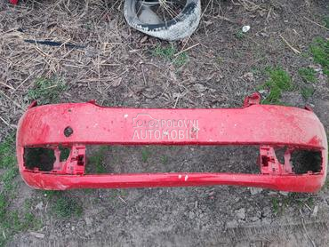 Branik crveni za Škoda Rapid